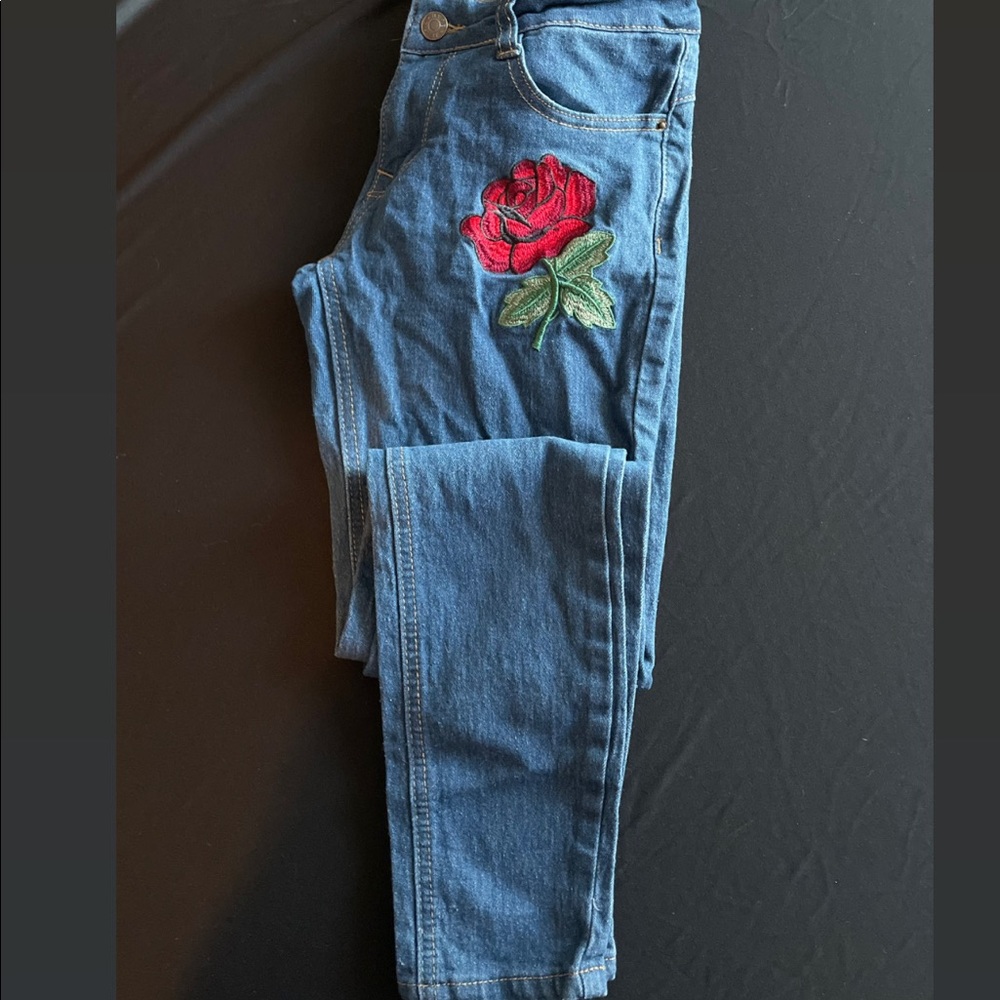 *Hype Jeans* Size 5 Butt Hugger Jeans w/Red Roses
